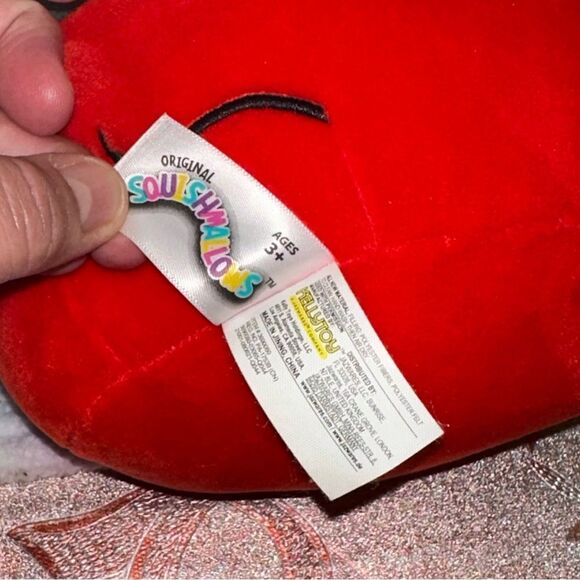 Disney Squishmallows Mickey Mouse plush Toy - Picture 2 of 8